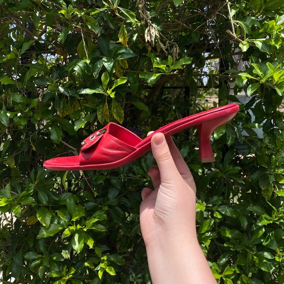 NWOT Vintage Franco Sarto Red Heels - Picture 2 of 6